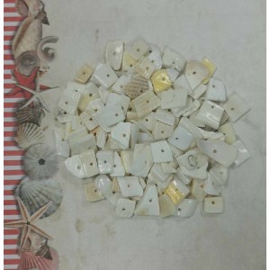 Uau.bg SD45 - Декоративни мидички с отвор парченца